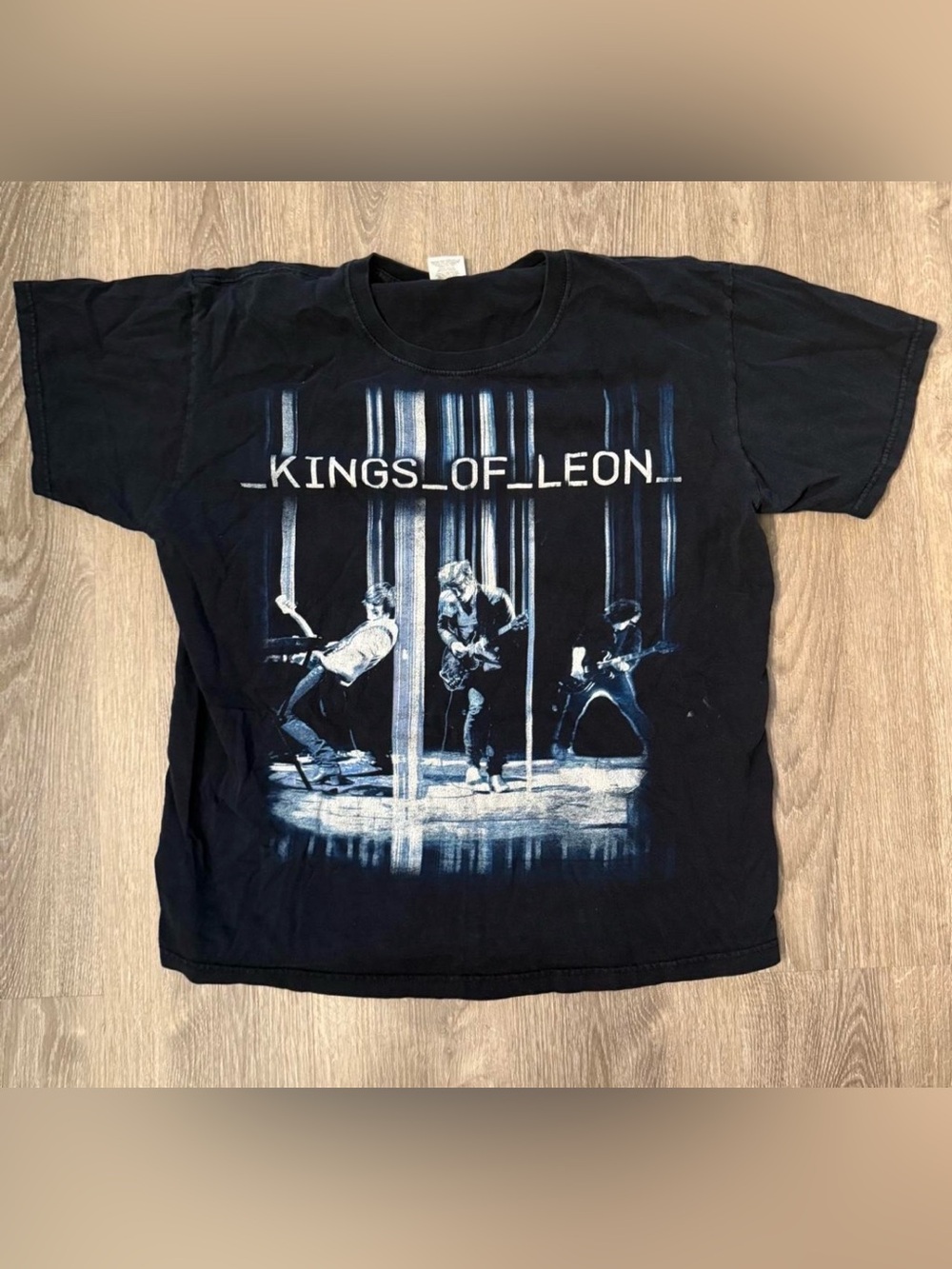 Vintage Kings of Leon 2008 Tour y2k Alternative Rock Band Graphic Black Shirt